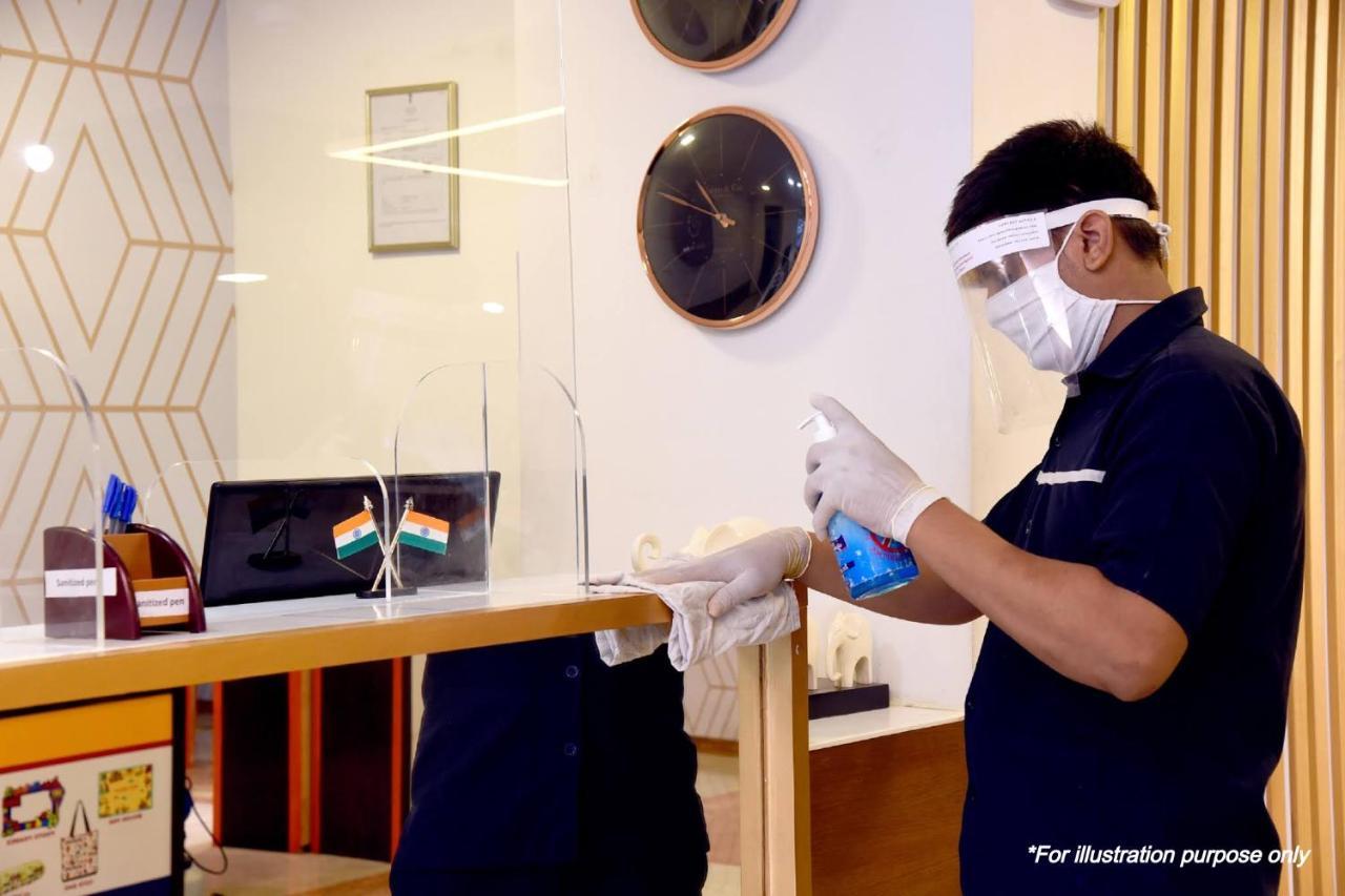 Vaccinated Staff - Capital O 7899 Casa Hotel Kolkata Ngoại thất bức ảnh