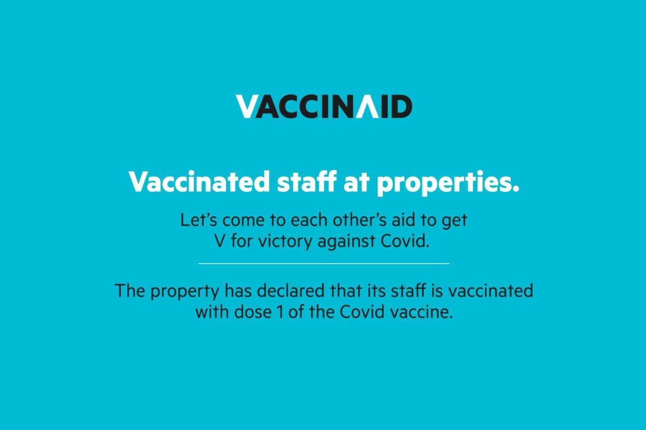 Vaccinated Staff - Capital O 7899 Casa Hotel Kolkata Ngoại thất bức ảnh